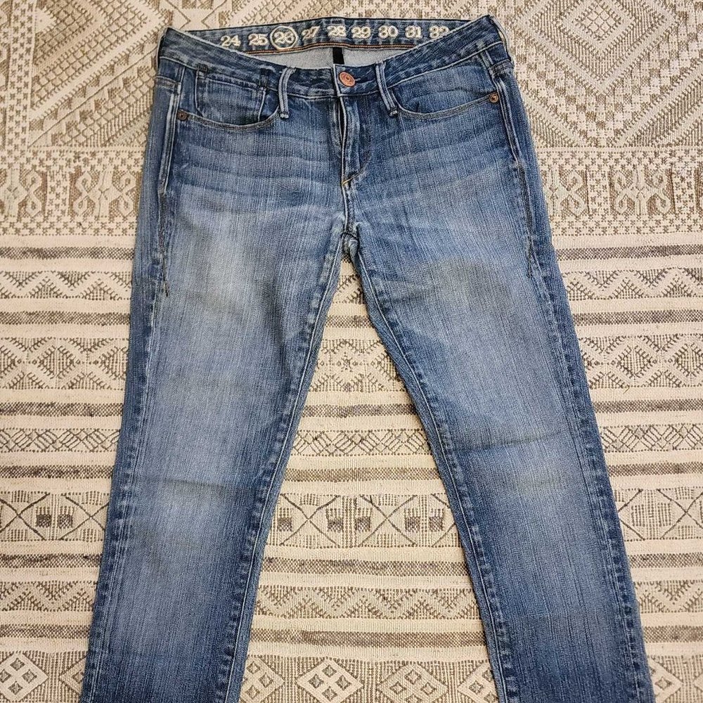 Women's Jeans Earnest Sewn, Waist 26- Cut: Harlan